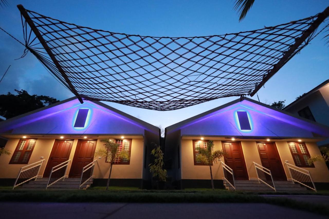 Lakeway Resorts Alappuzha Экстерьер фото