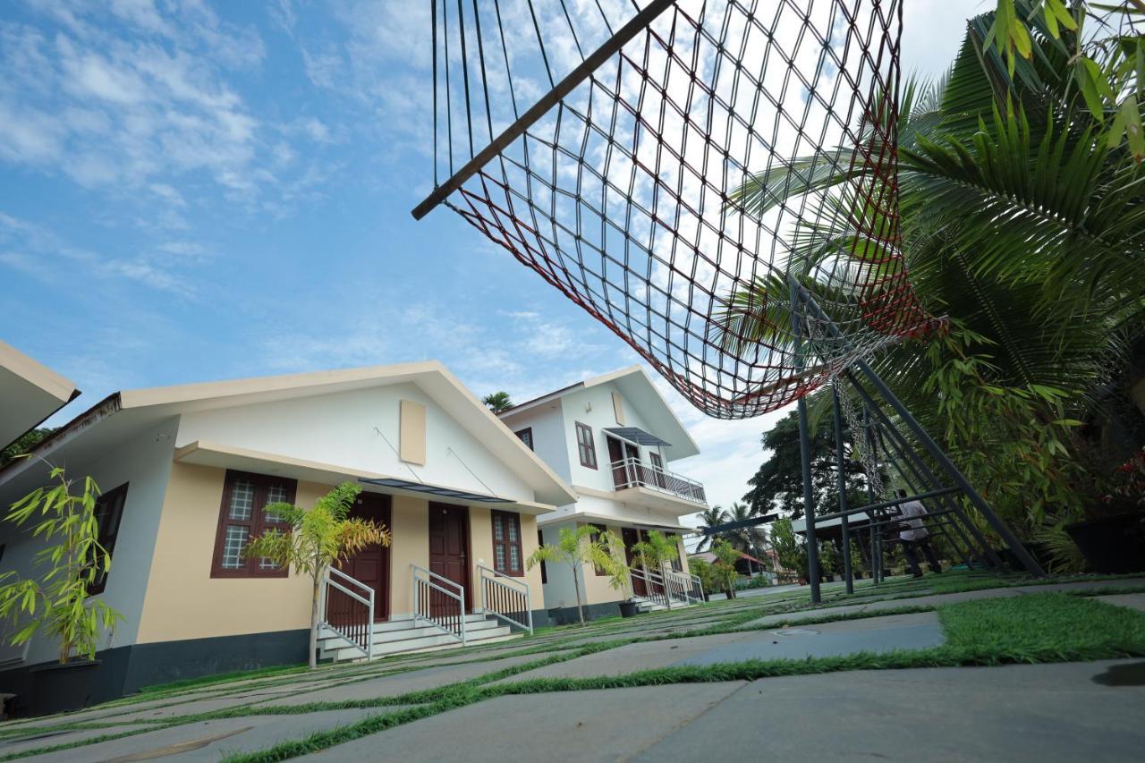 Lakeway Resorts Alappuzha Экстерьер фото